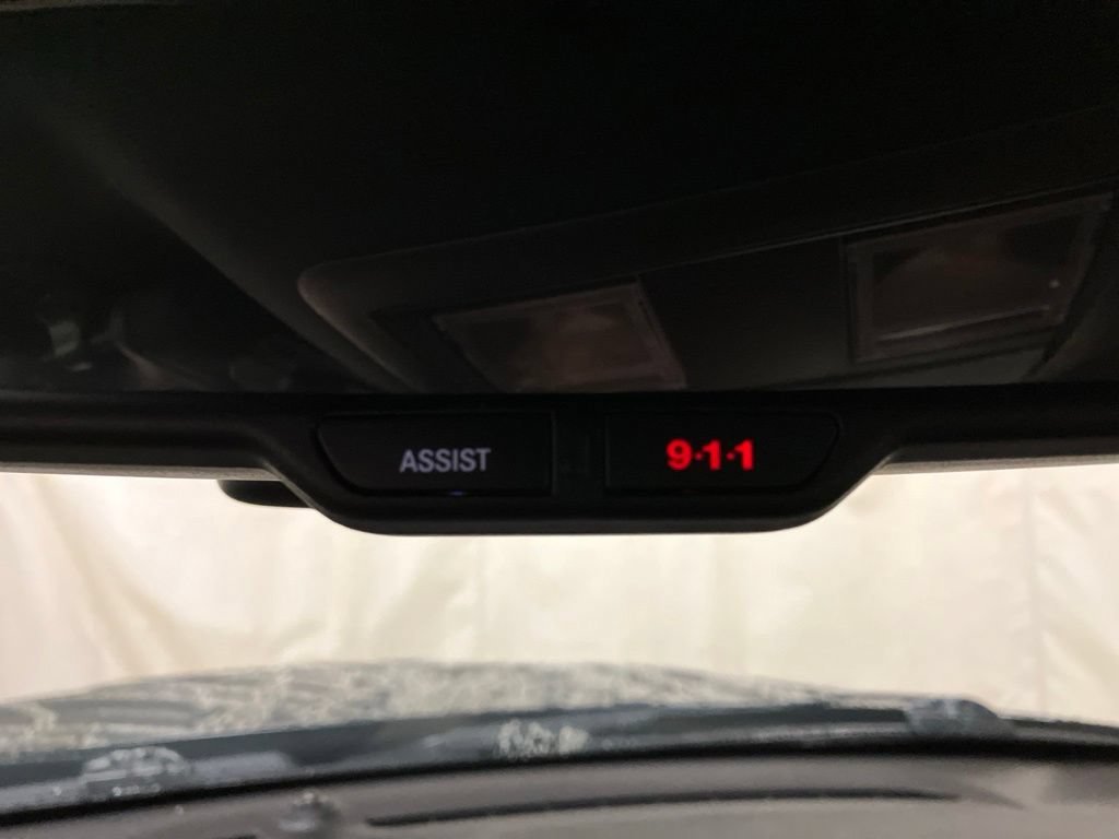 Used 2016 Pitch Black Clearcoat Dodge R/T Scat Pack image 9