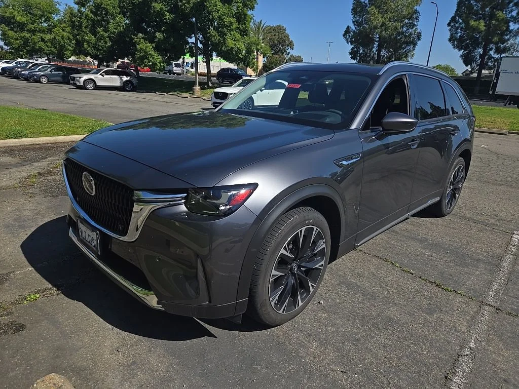 2024 Mazda CX-90 PHEV Premium Package's photo