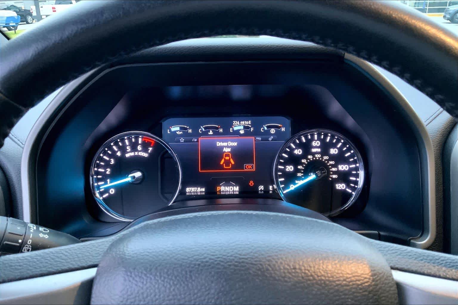 Used 2020 Star White Metallic Tri-Coat Ford XLT image 25