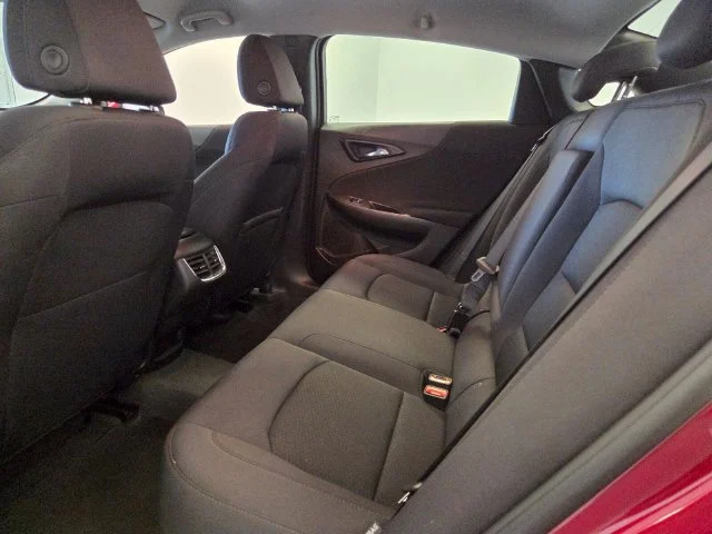 Used 2023 RADIANT RED TINTCOAT Chevrolet LT image 13