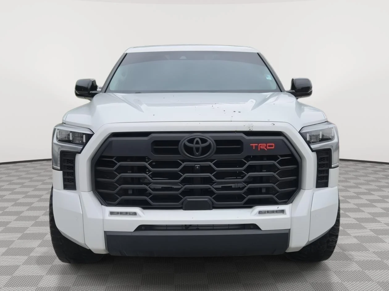 Used 2024 Wind Chill Pearl Toyota Limited image 2