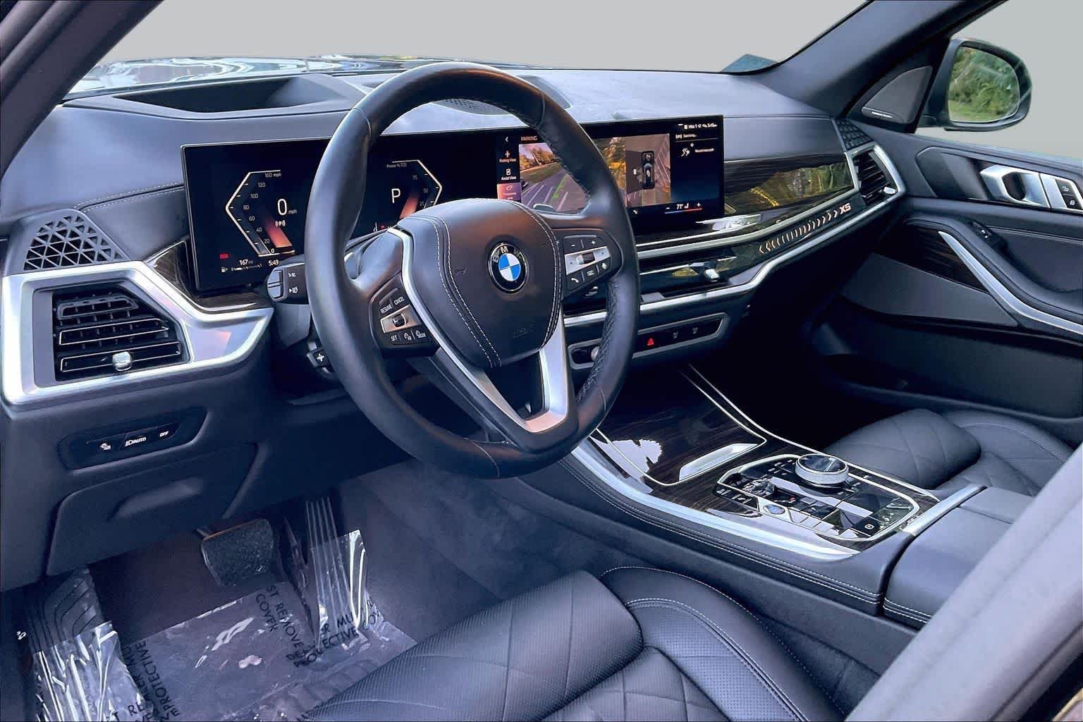 Certified Used 2024 Black Sapphire Metallic BMW xDrive40i image 17