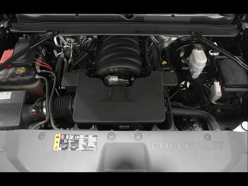 Used 2018 Black Chevrolet Premier image 24