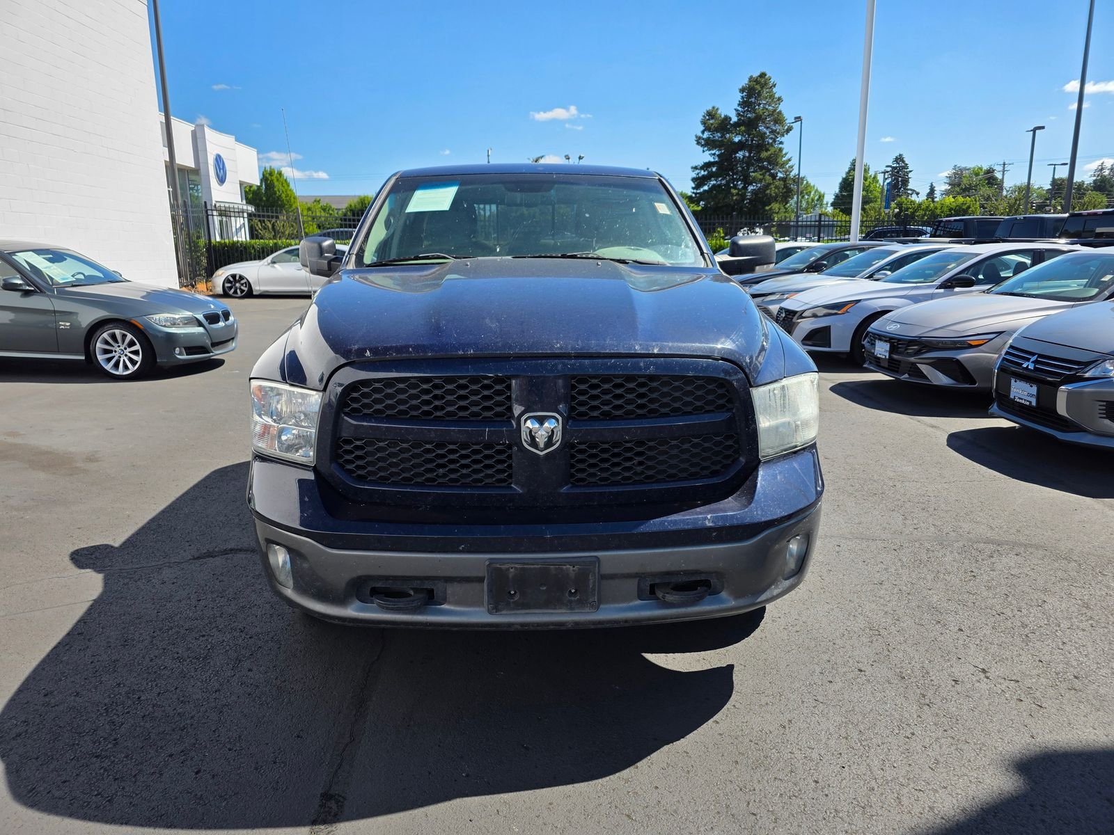 Used 2013 True Blue Pearlcoat Ram SLT image 3