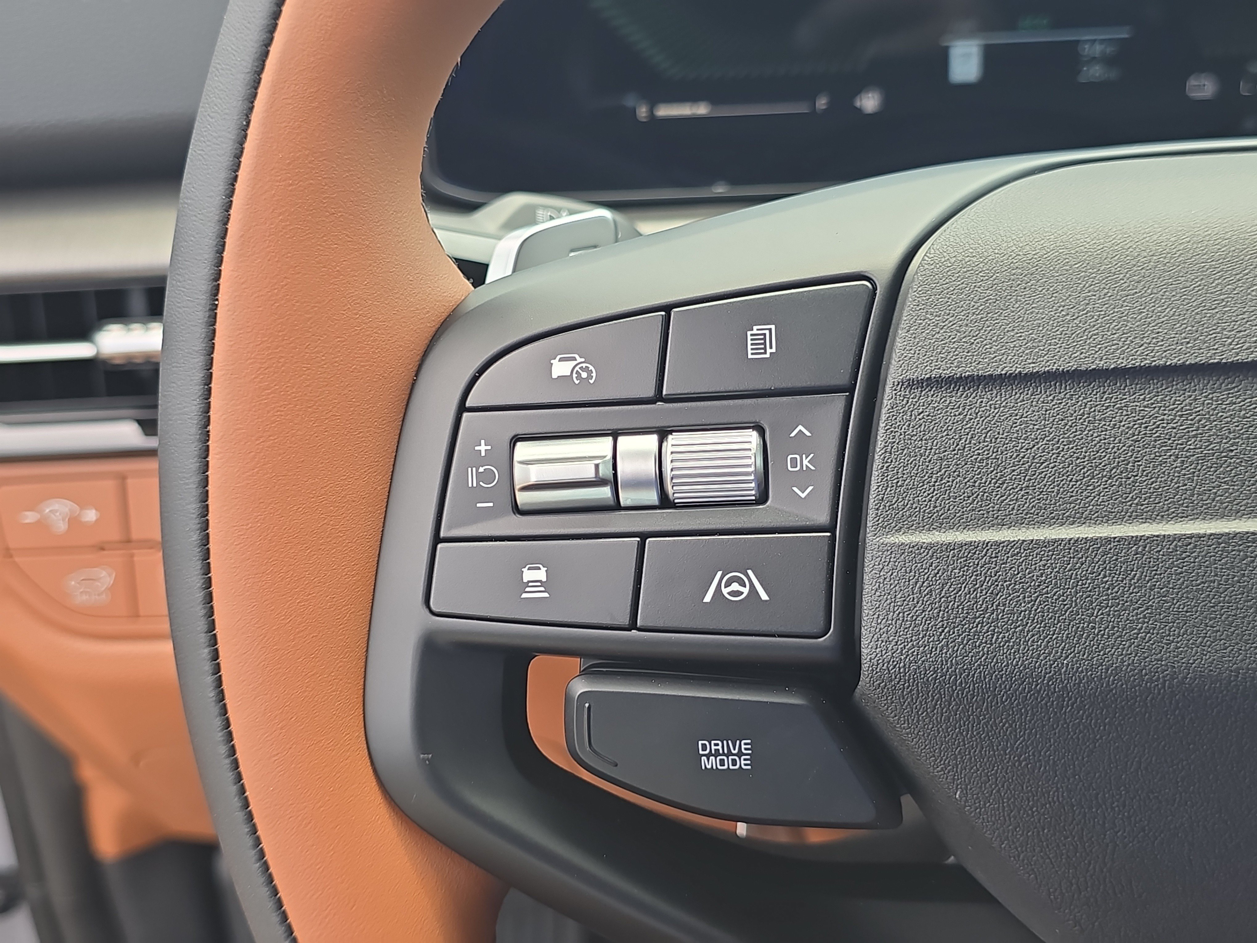 New 2027 Wolf Gray Kia X-Line image 32