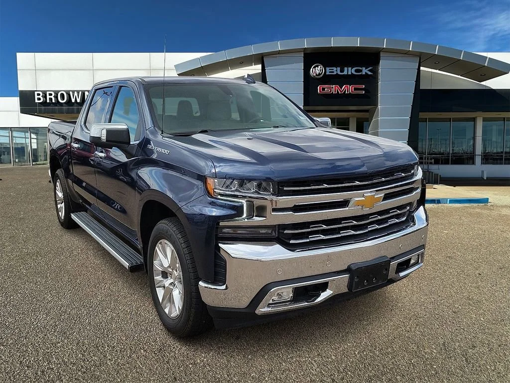 2022 Chevrolet Silverado 1500 LTZ Crew Cab Short Box's photo