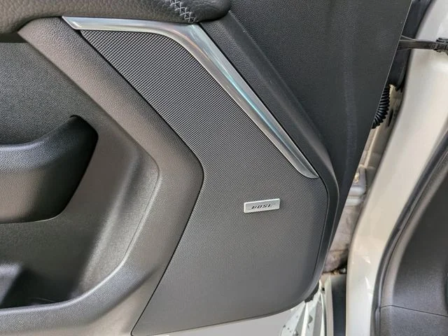 Used 2023 Beige GMC Denali image 19