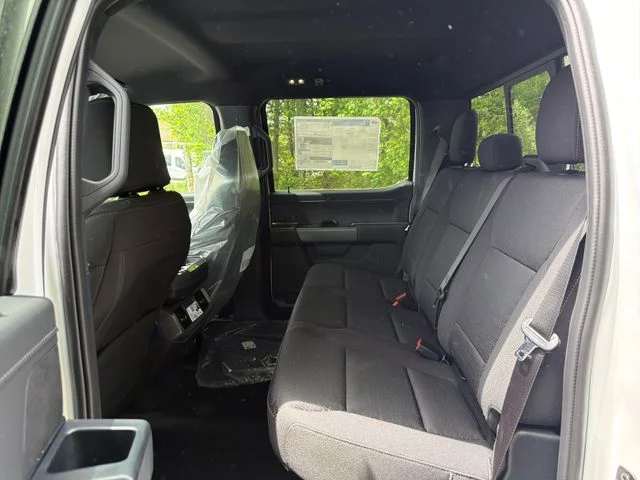 New 2026 Oxford White Ford XLT image 10