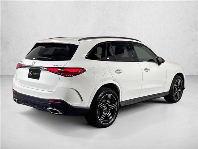 New 2026 Polar White Mercedes-Benz GLC 300 image 35