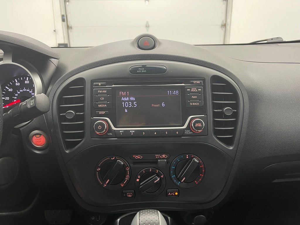 Used 2015 Gun Metallic Nissan S image 20