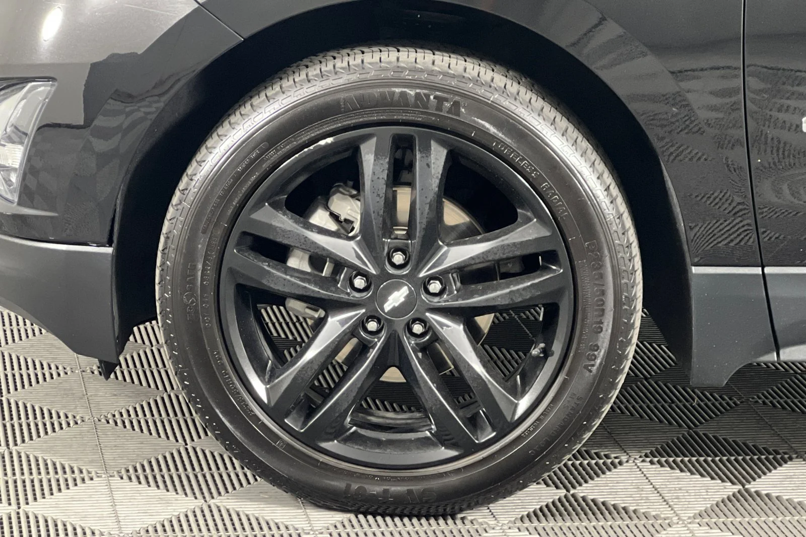 Used 2020 Mosaic Black Metallic Chevrolet LT image 30