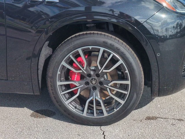 2025 Maserati Grecale Base - Photo 10