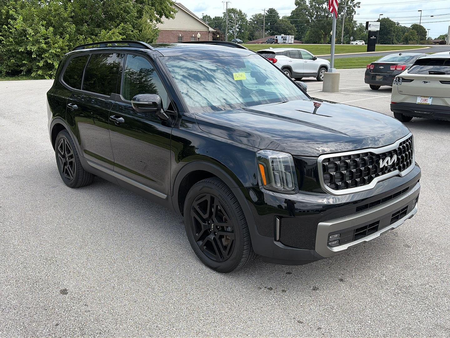 Used 2023 Black Kia SX X-Line image 6