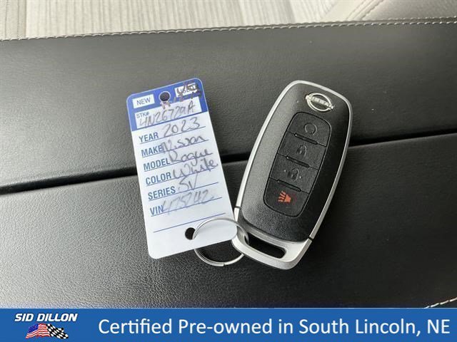 Certified Used 2023 Pearl White Tricoat Nissan SV image 8