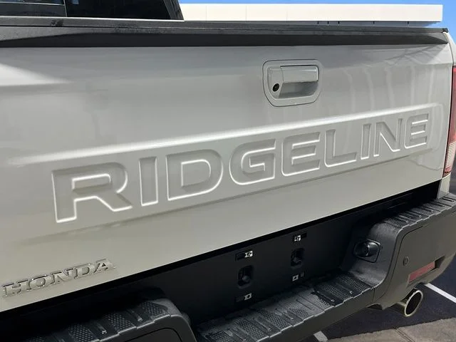New 2026 Platinum White Pearl Honda Black Edition image 6
