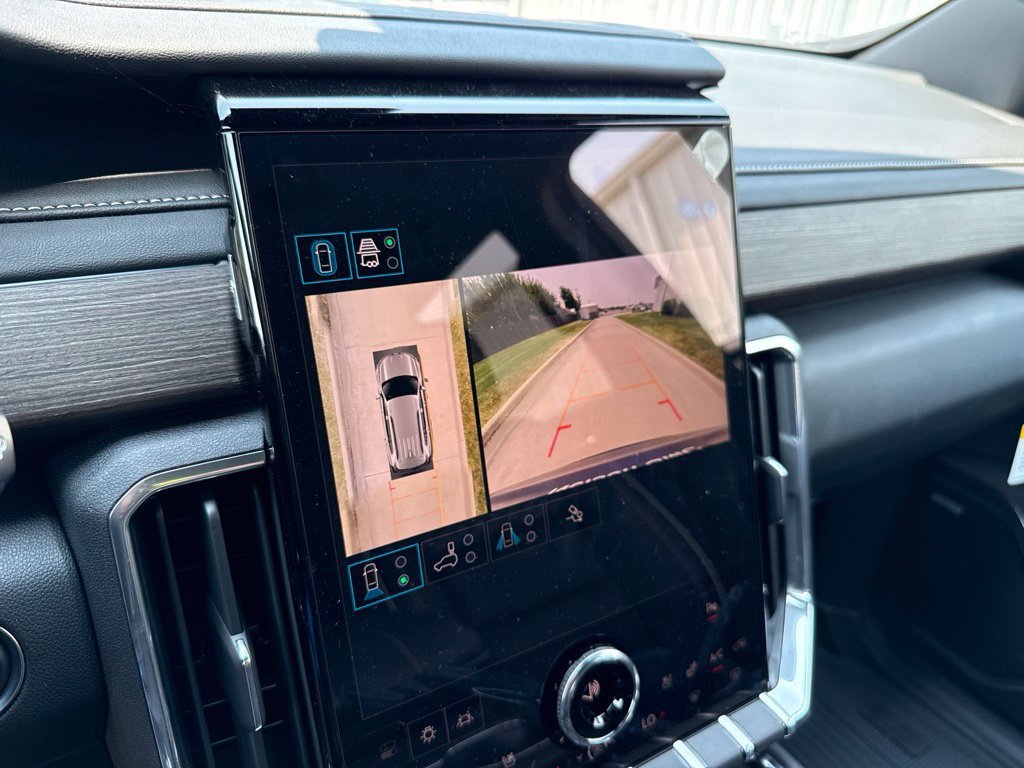2026 GMC Acadia Denali - Photo 30