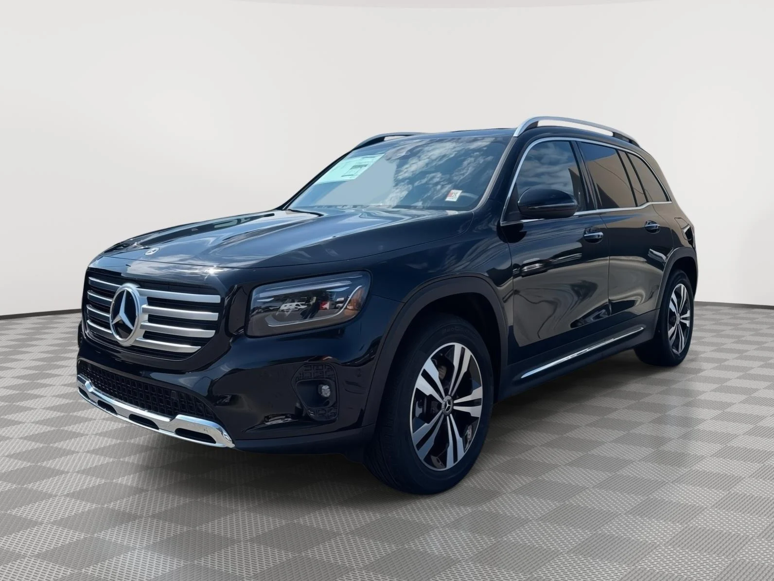 New 2026 Night Black Mercedes-Benz GLB 250 image 7