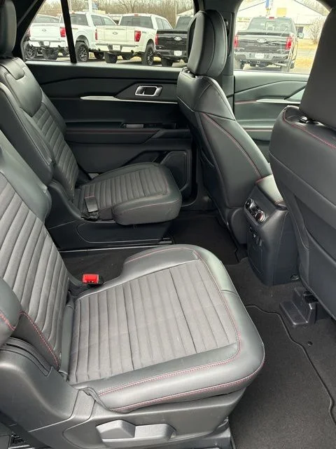 2026 Ford Explorer ST-Line - Photo 27