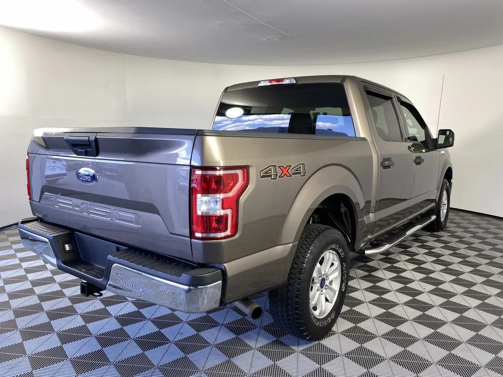 Used 2019 Gray Ford XLT image 9