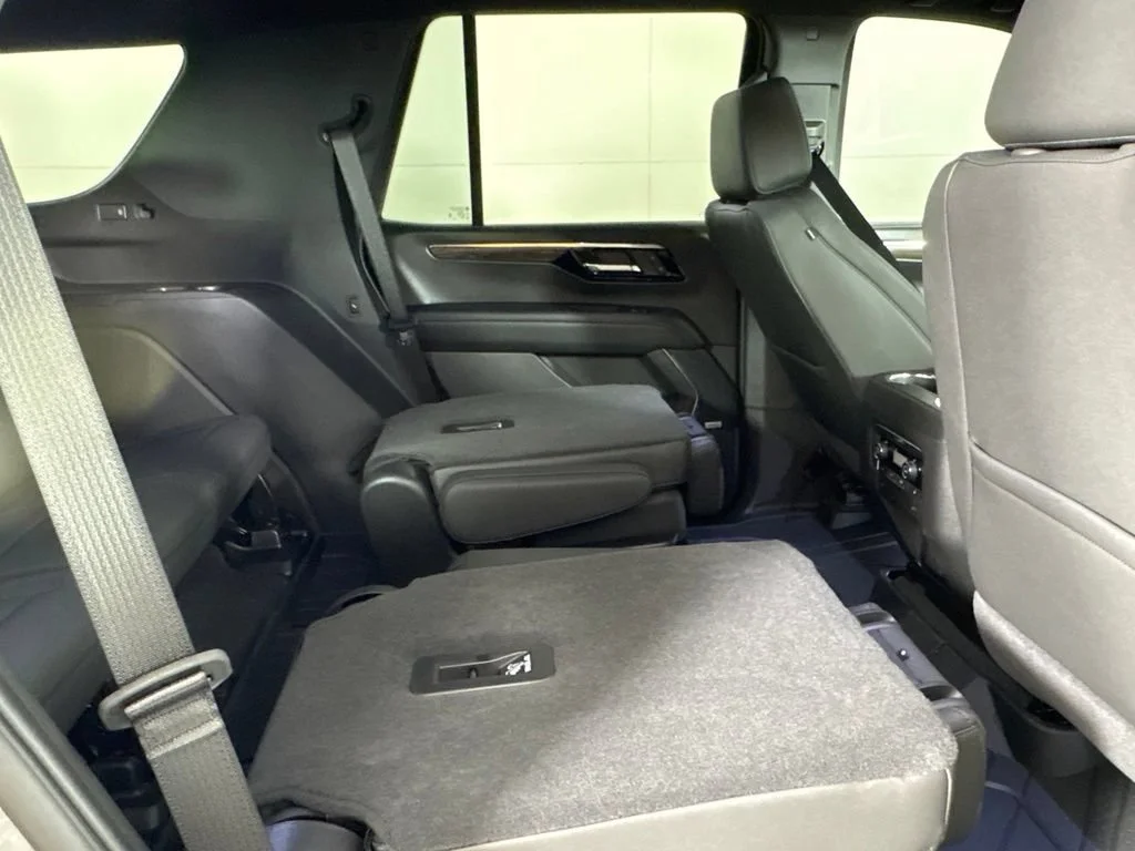 New 2026 Sterling Gray Metallic Chevrolet LT image 20