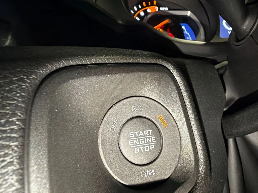 New 2026 Hydro Blue Pearlcoat Jeep Sport image 33