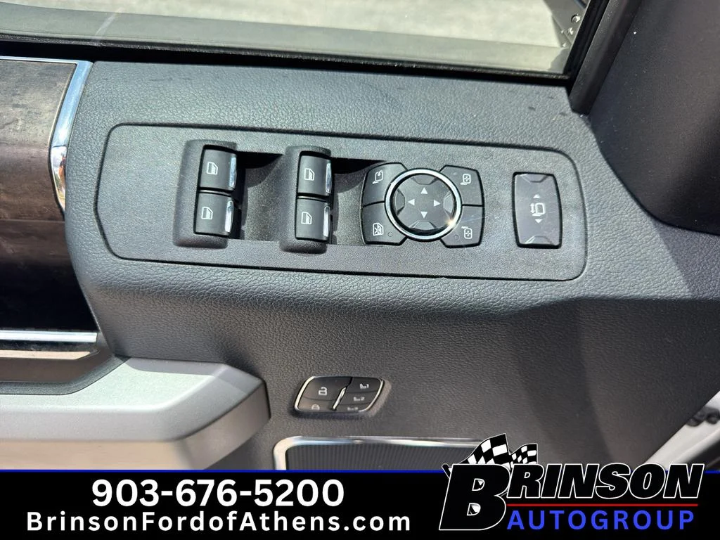 Used 2022 Star White Metallic Tri-Coat Ford LARIAT image 16
