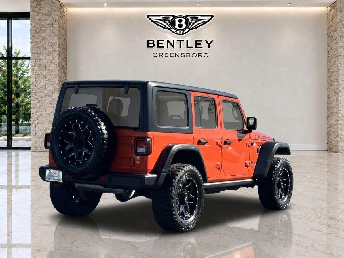 Used 2018 Firecracker Red Clearcoat Jeep Rubicon image 6