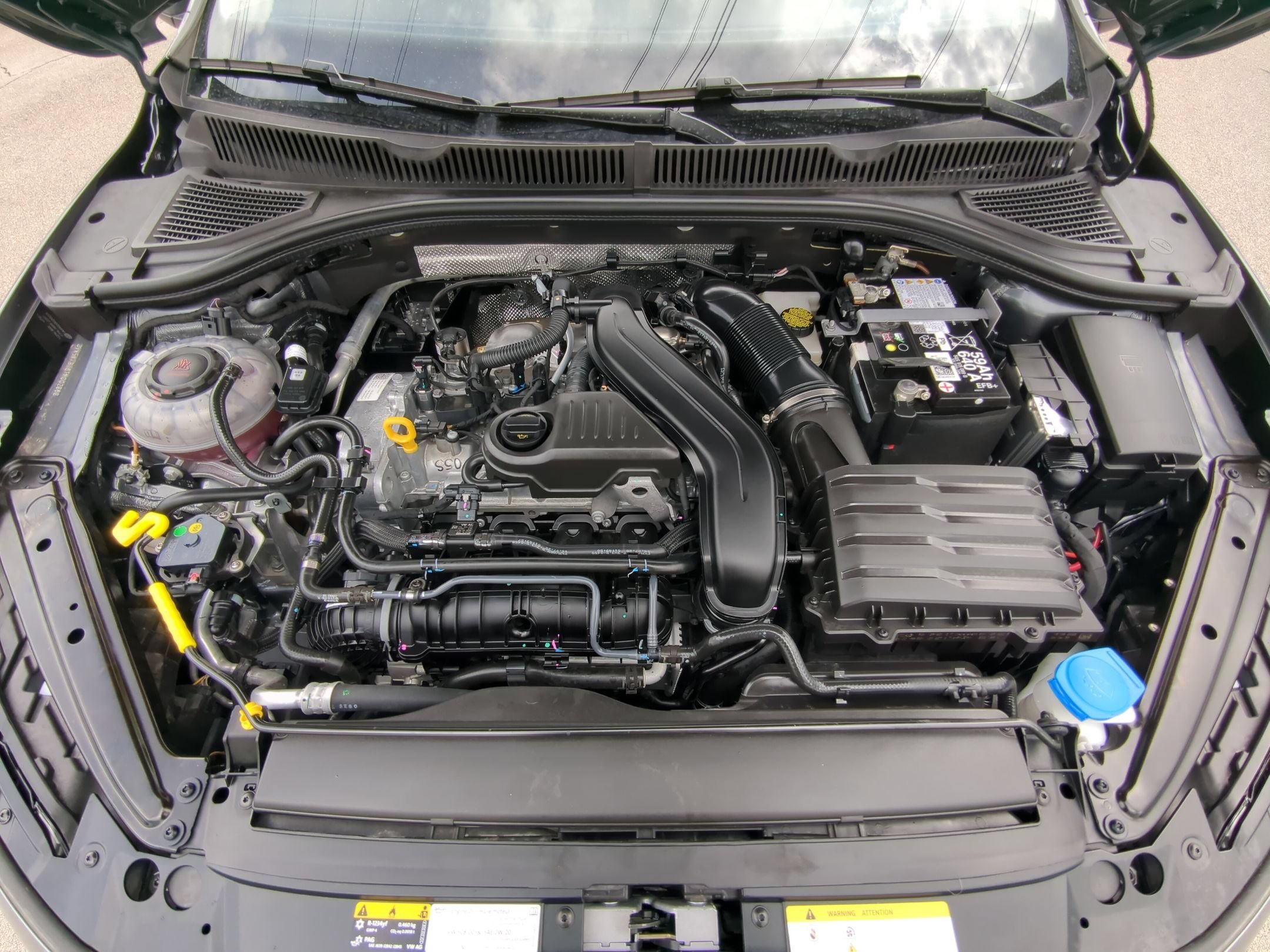 Used 2026 Platinum Gray Metallic Volkswagen S image 31