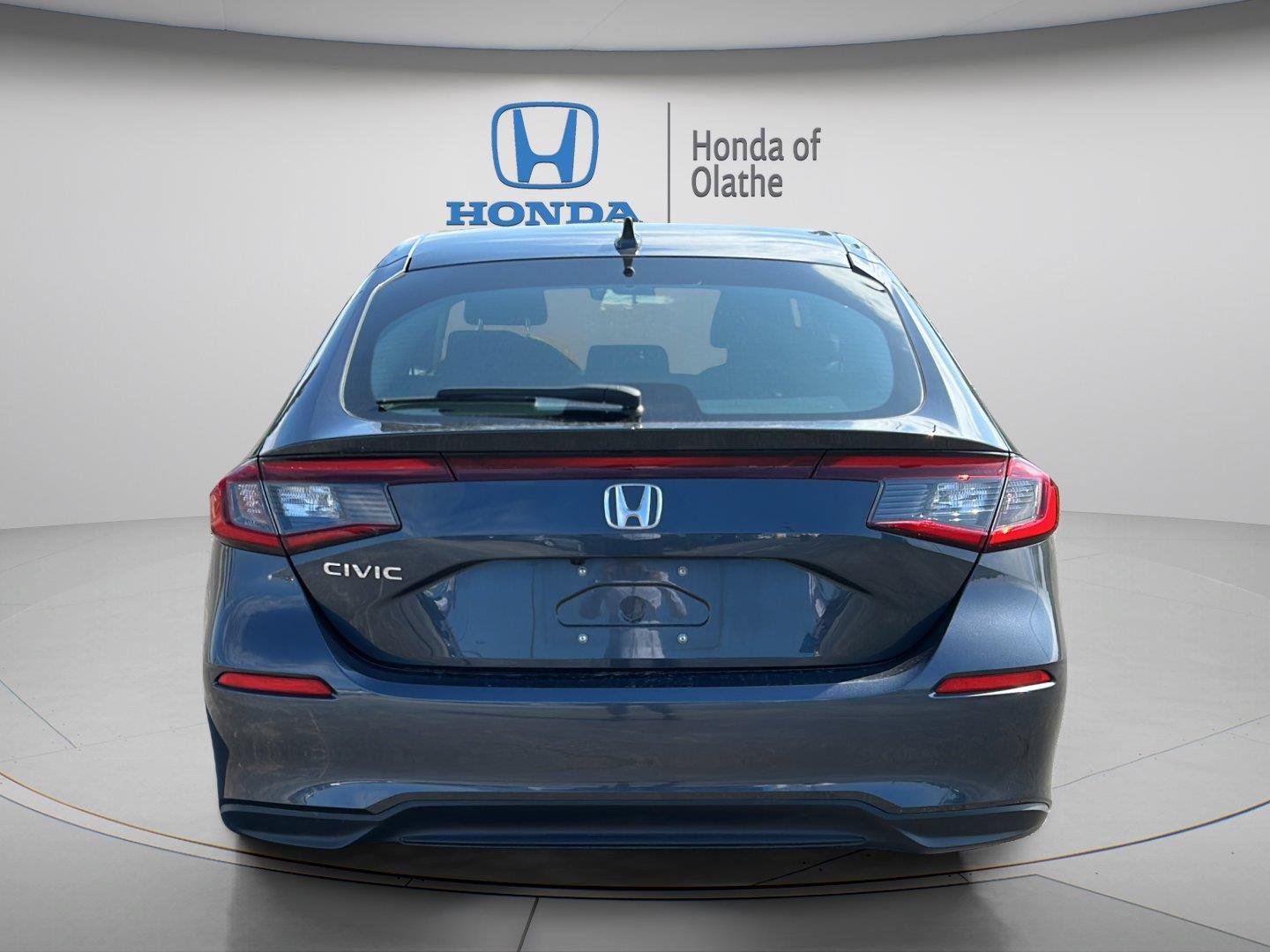Certified Used 2024 Meteorite Gray Metallic Honda 2.0L LX image 15