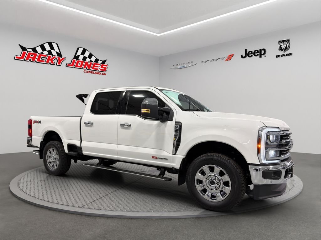 Used 2025 Star White Metallic Tri-Coat Ford King Ranch image 13