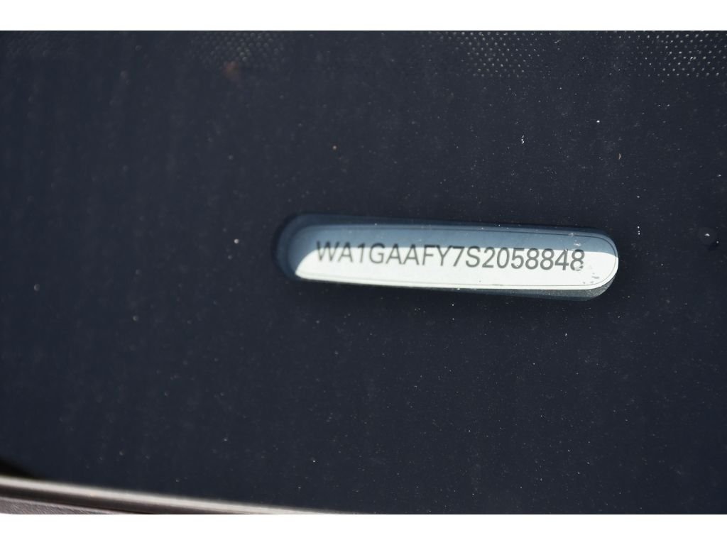 Used 2025 Whi Audi S line Premium image 27