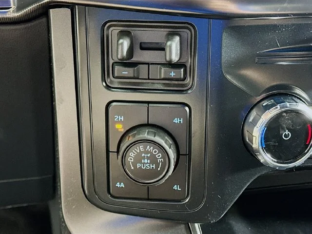 New 2026 Silver Ford Lariat image 20