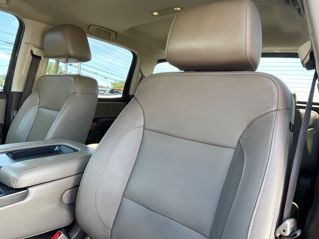 Used 2019 Havana Brown Metallic Chevrolet LTZ image 13