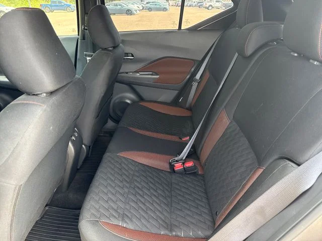 Used 2024 Gray Nissan SR image 14