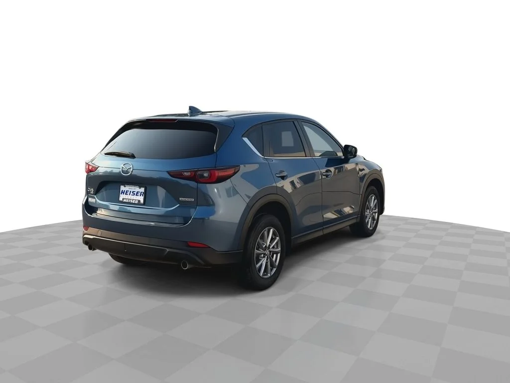 2023 Mazda CX-5 S Preferred package - Photo 8