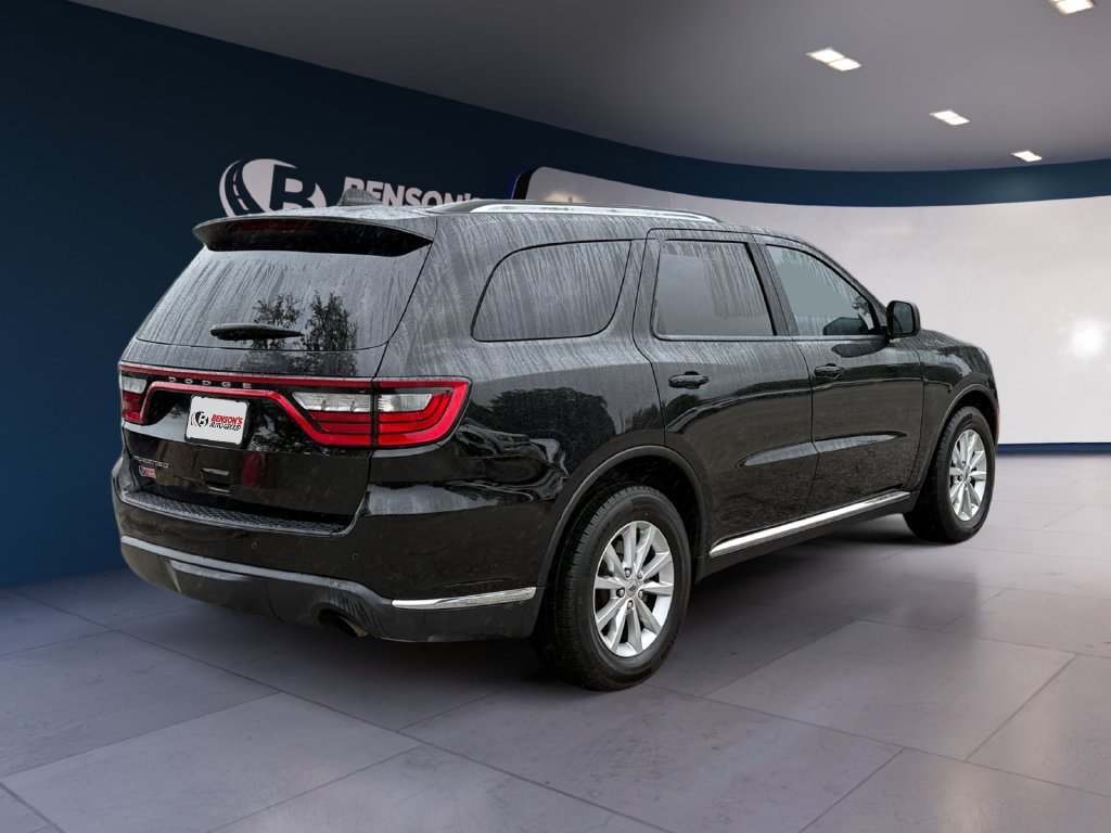 Used 2023 Black Dodge SXT image 5