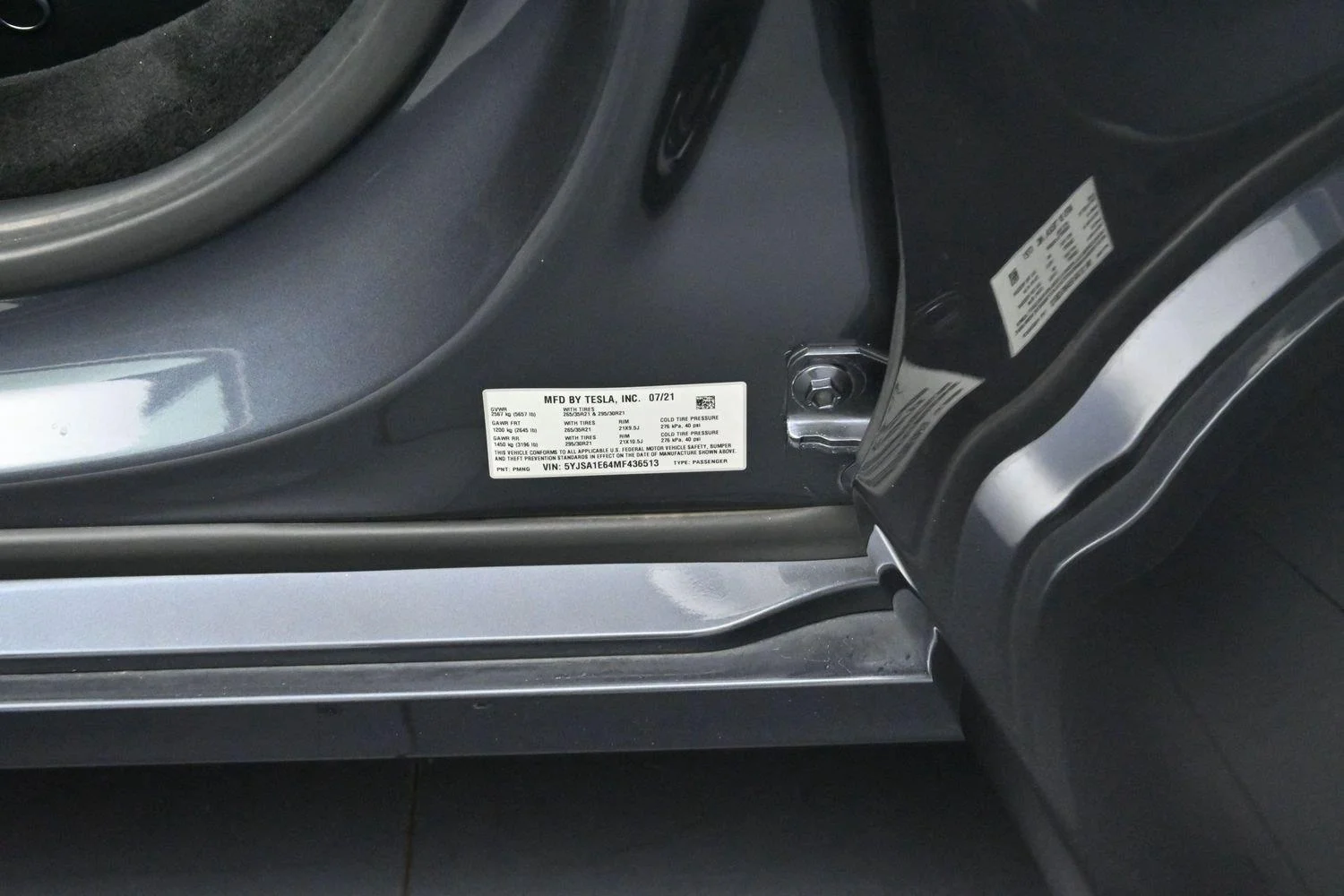 Used 2021 Midnight Silver Metallic Tesla Plaid image 32