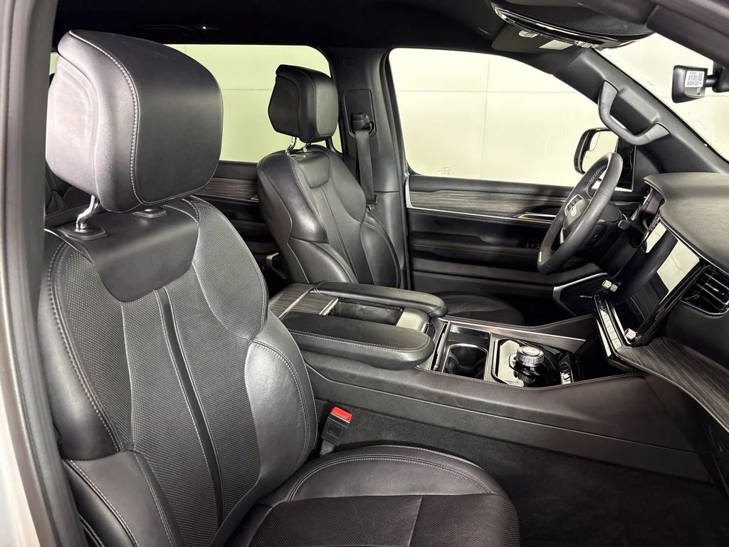 Used 2024 Silver Jeep Series II image 19