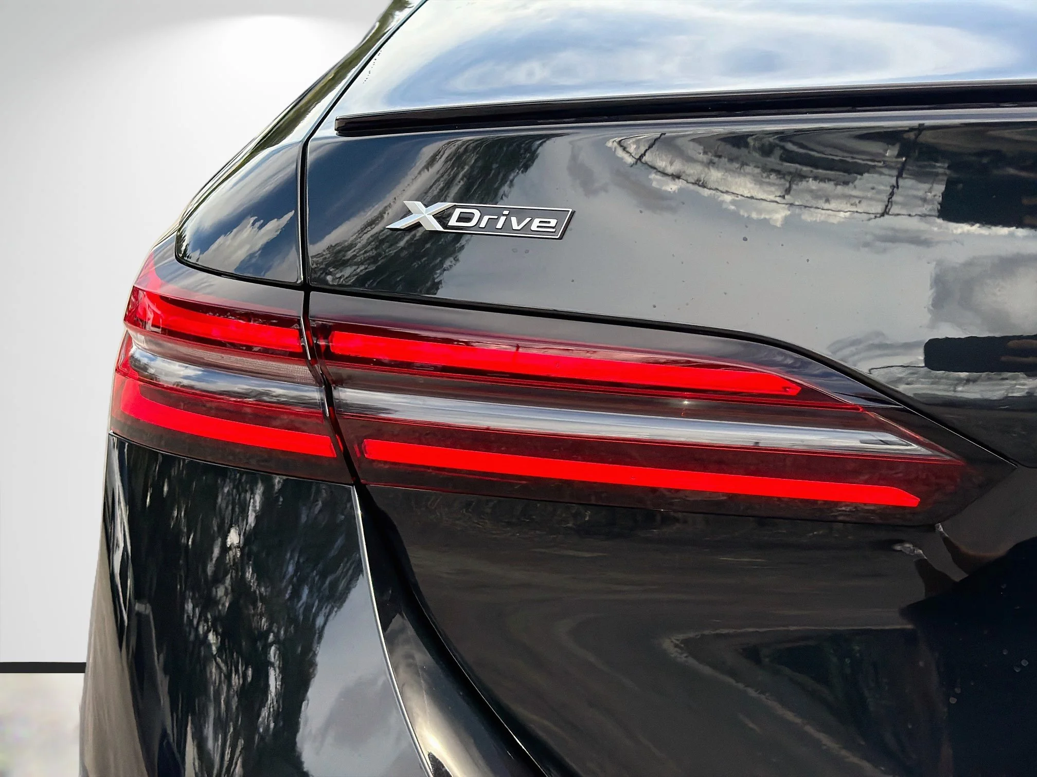 New 2027 Black Sapphire Metallic BMW 530i xDrive image 10