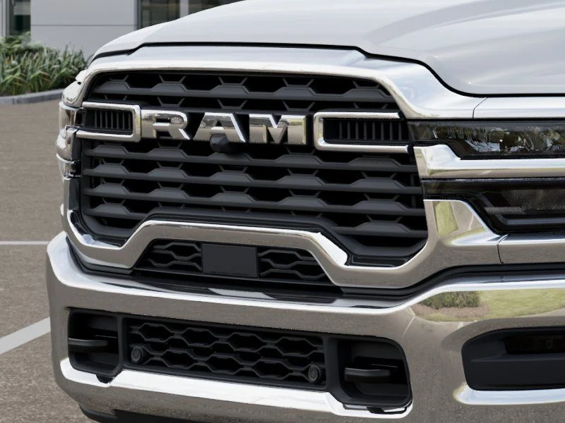2025 RAM 3500 Chassis Tradesman - Photo 11