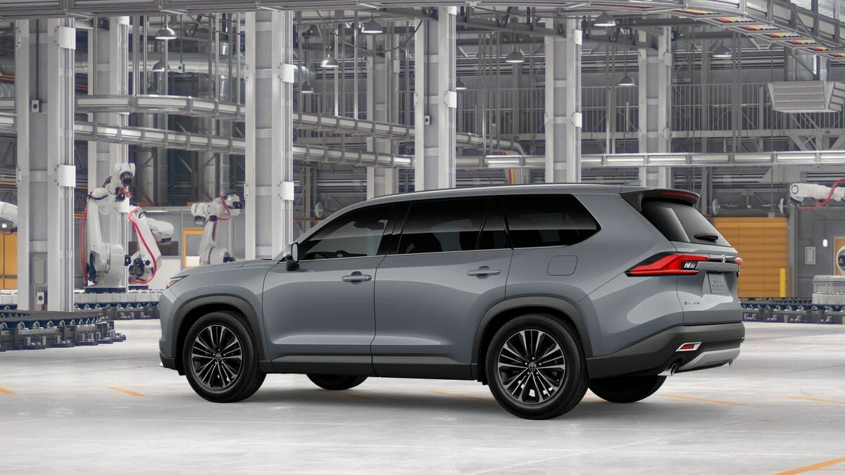 New 2026 Cement Toyota MAX Platinum image 5