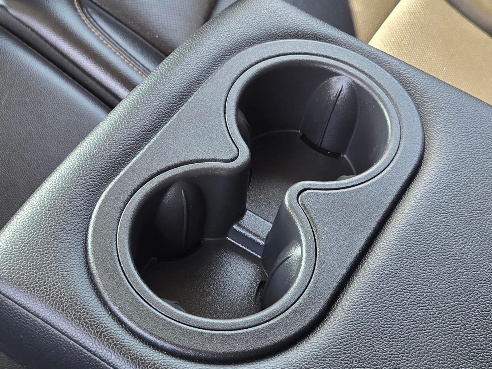 Used 2018 Mosaic Black Metallic Chevrolet Premier image 13