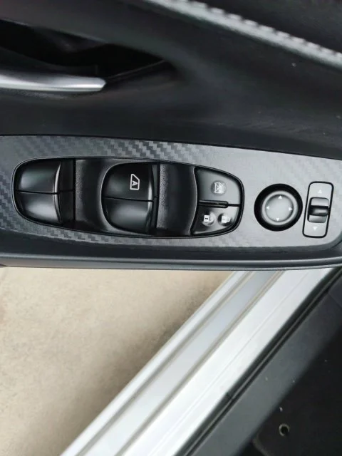 Used 2020 Silver Nissan SV image 13