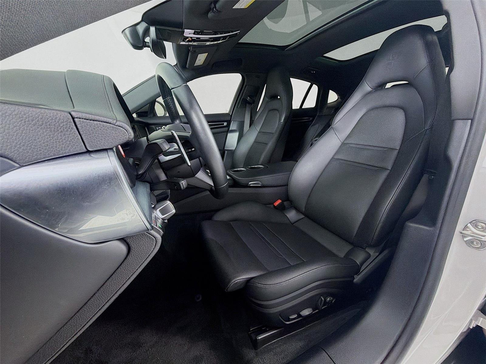 Certified Used 2023 Chalk Porsche Platinum Edition image 5