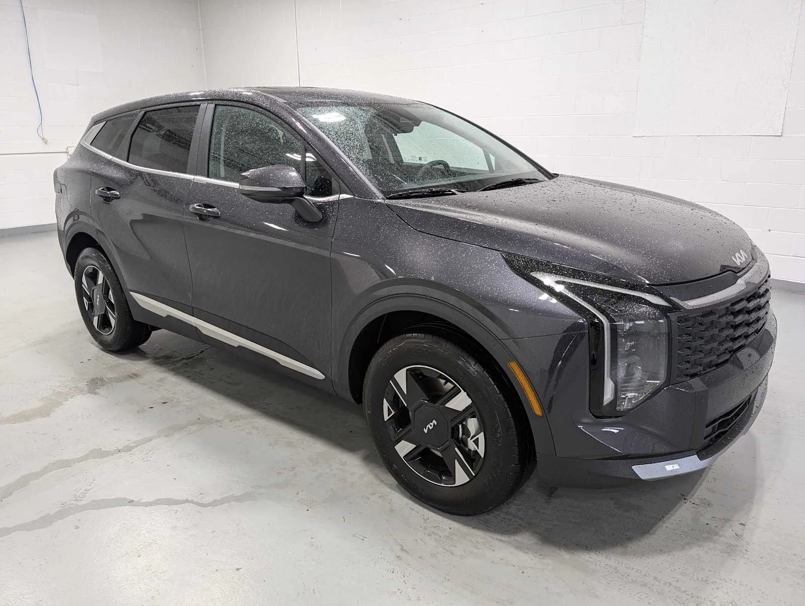 Used 2026 Panthera Metal Gray Kia LX image 6