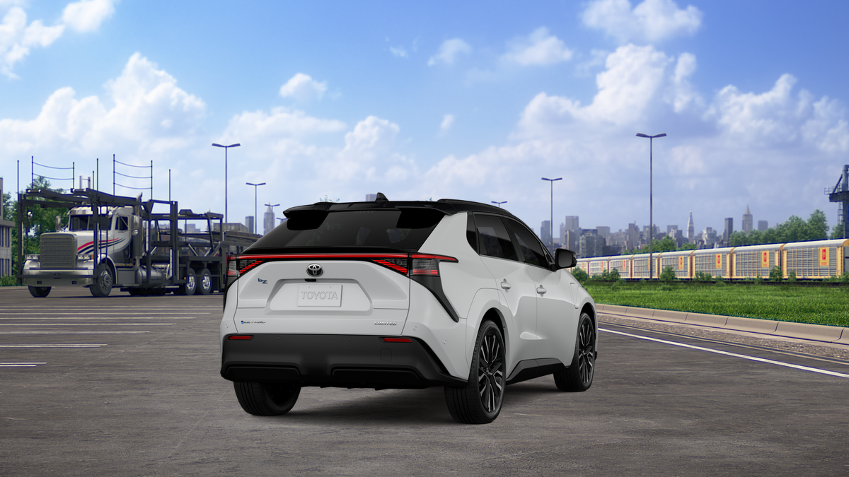 New 2027 Wind Chill Pearl with Midnight Black Metallic roof Toyota Limited image 9