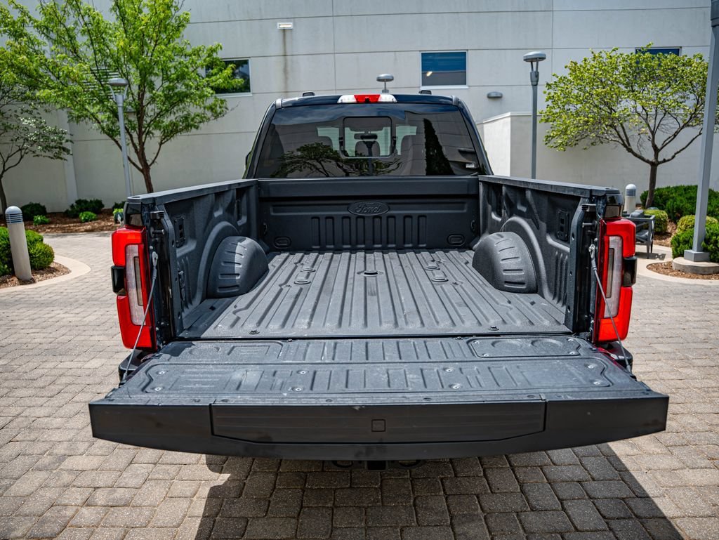 Used 2025 Black Ford Platinum image 39