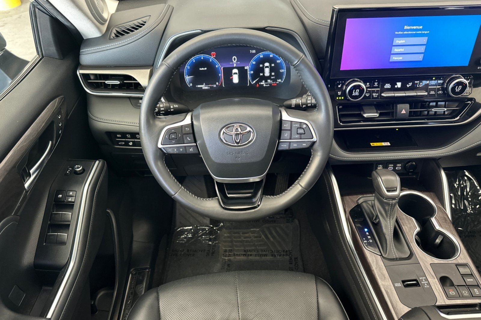 Used 2023 Moon Dust Toyota Limited image 13