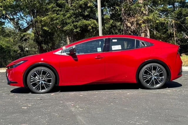 Used 2026 Red Toyota Limited image 7