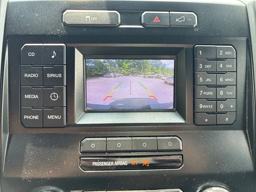 Used 2016 Red Ford XLT image 18